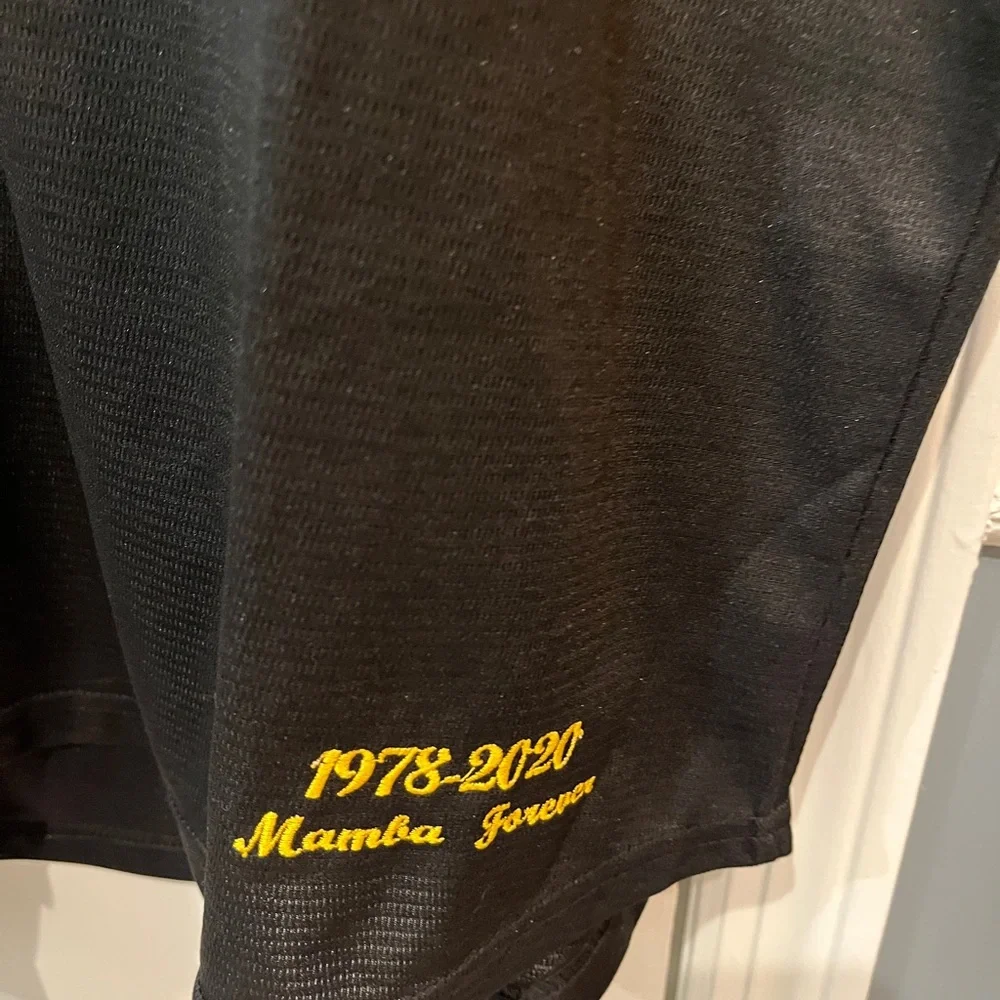 Mamba Bryant Jersey #8 - Picture 6 of 9